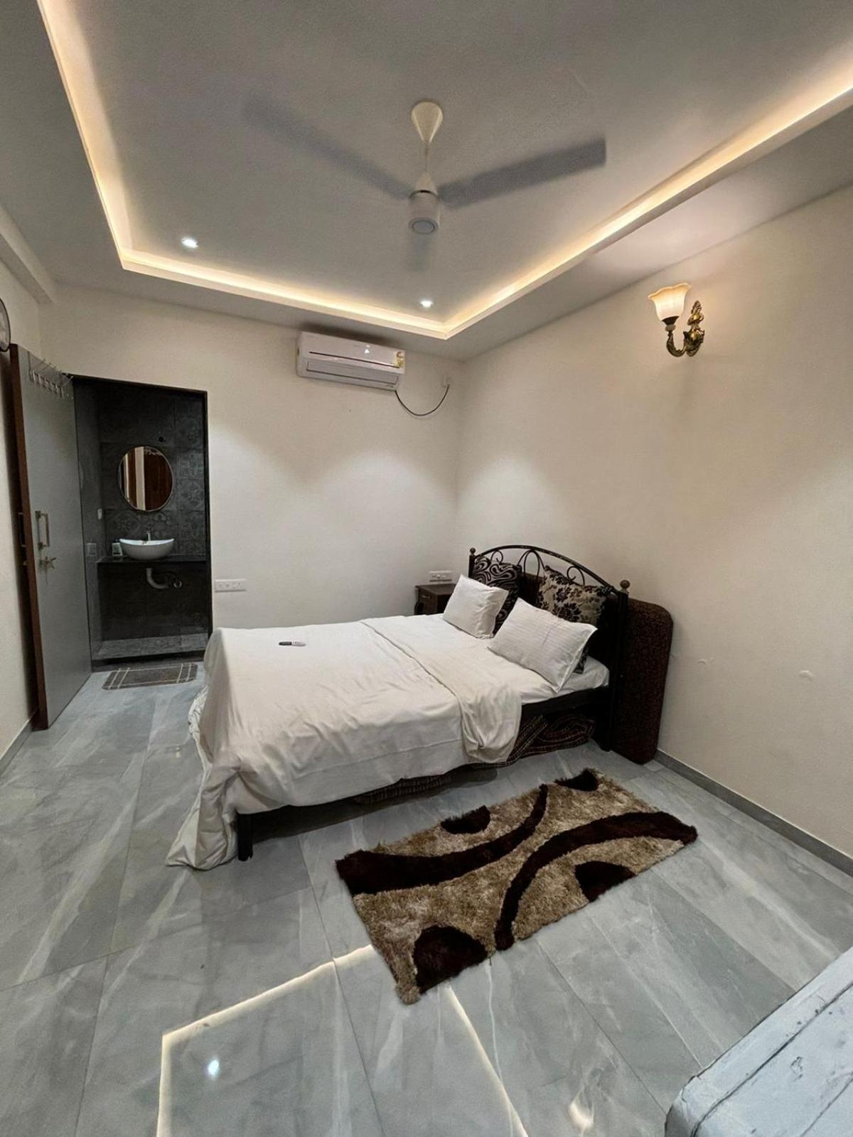 Ll Golden Leaf Ll 3Bhk Ll Ac Ll Villa Лонавала Екстериор снимка