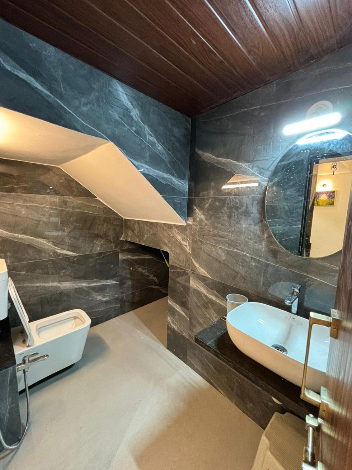 Ll Golden Leaf Ll 3Bhk Ll Ac Ll Villa Лонавала Екстериор снимка